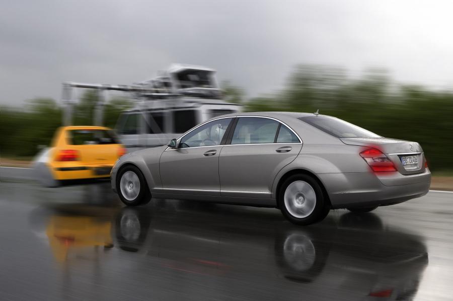  Mercedes-Benz S-Class 2007 года  (фото 57 из 414)